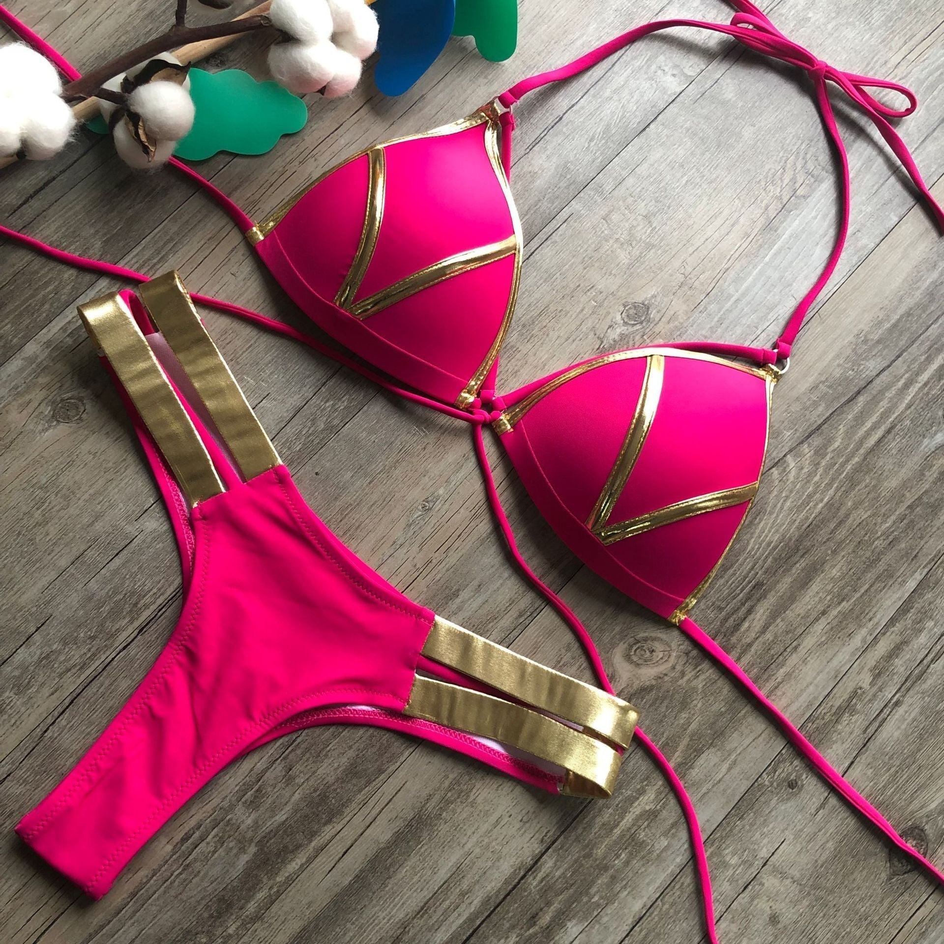 Kerry® | Bikini With Bronze Sides