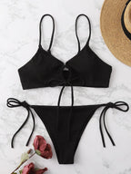 Verónica® | Effortless and Bikinis