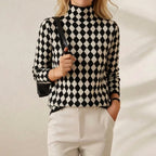 Cashmere Turtleneck in Houndstooth Black-White