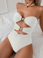 Effortlessly Elegant Top with a Timeless Design