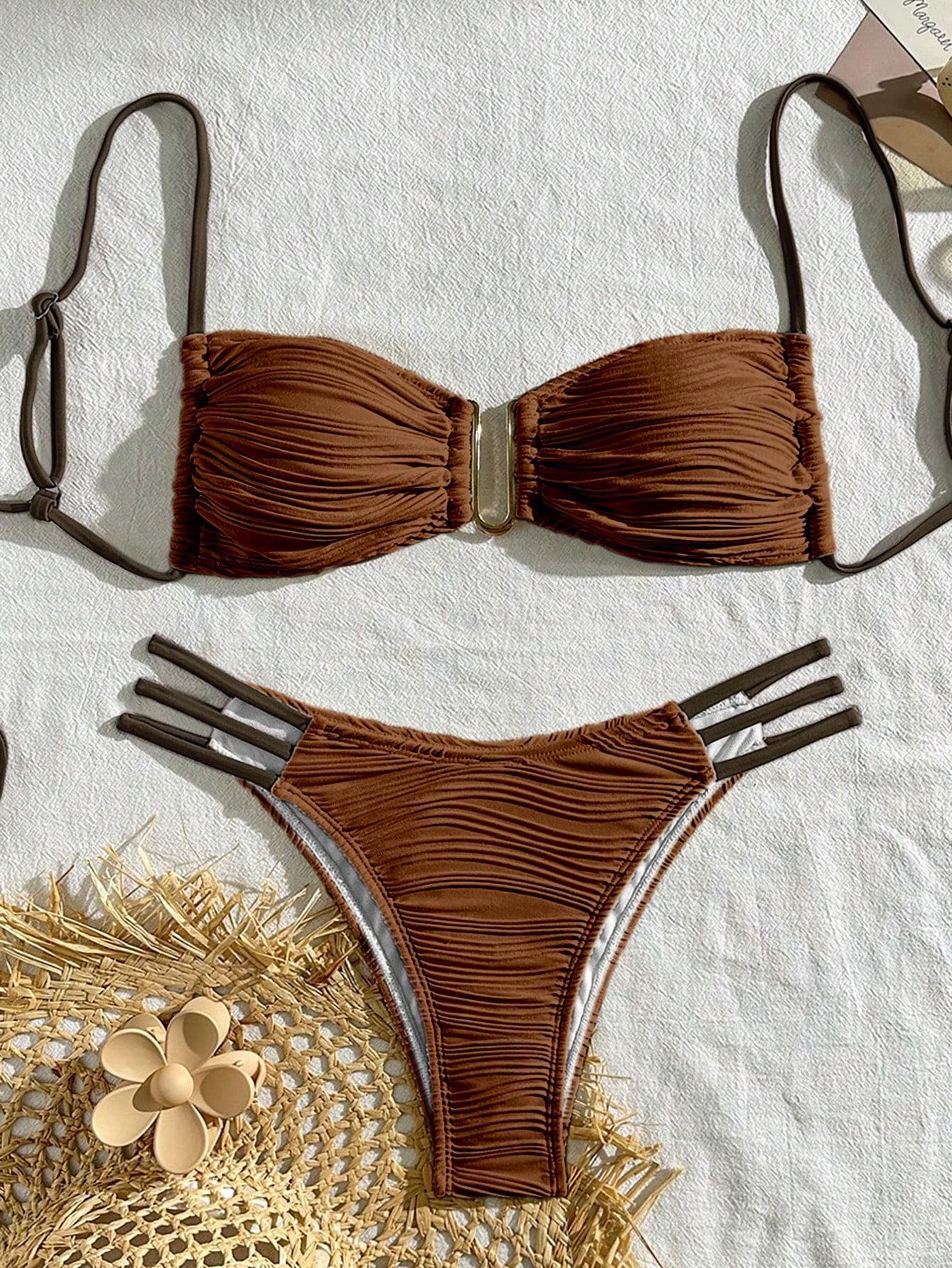 Finely Styled Top with a Classic Vintage Look