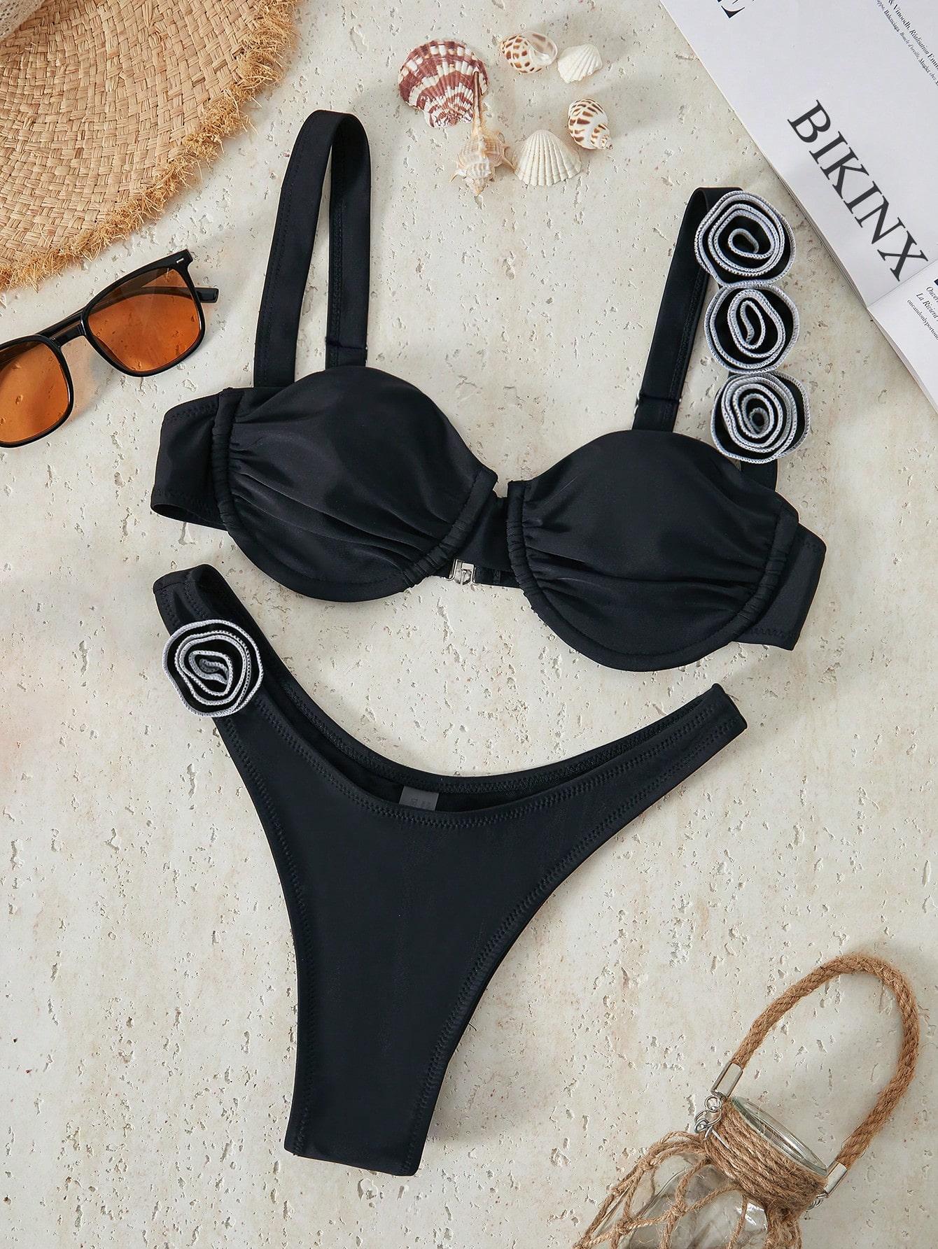 Effortlessly Elegant Top with a Timeless Design