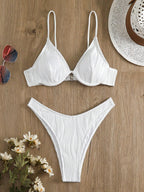 Effortlessly Elegant Top with a Timeless Design