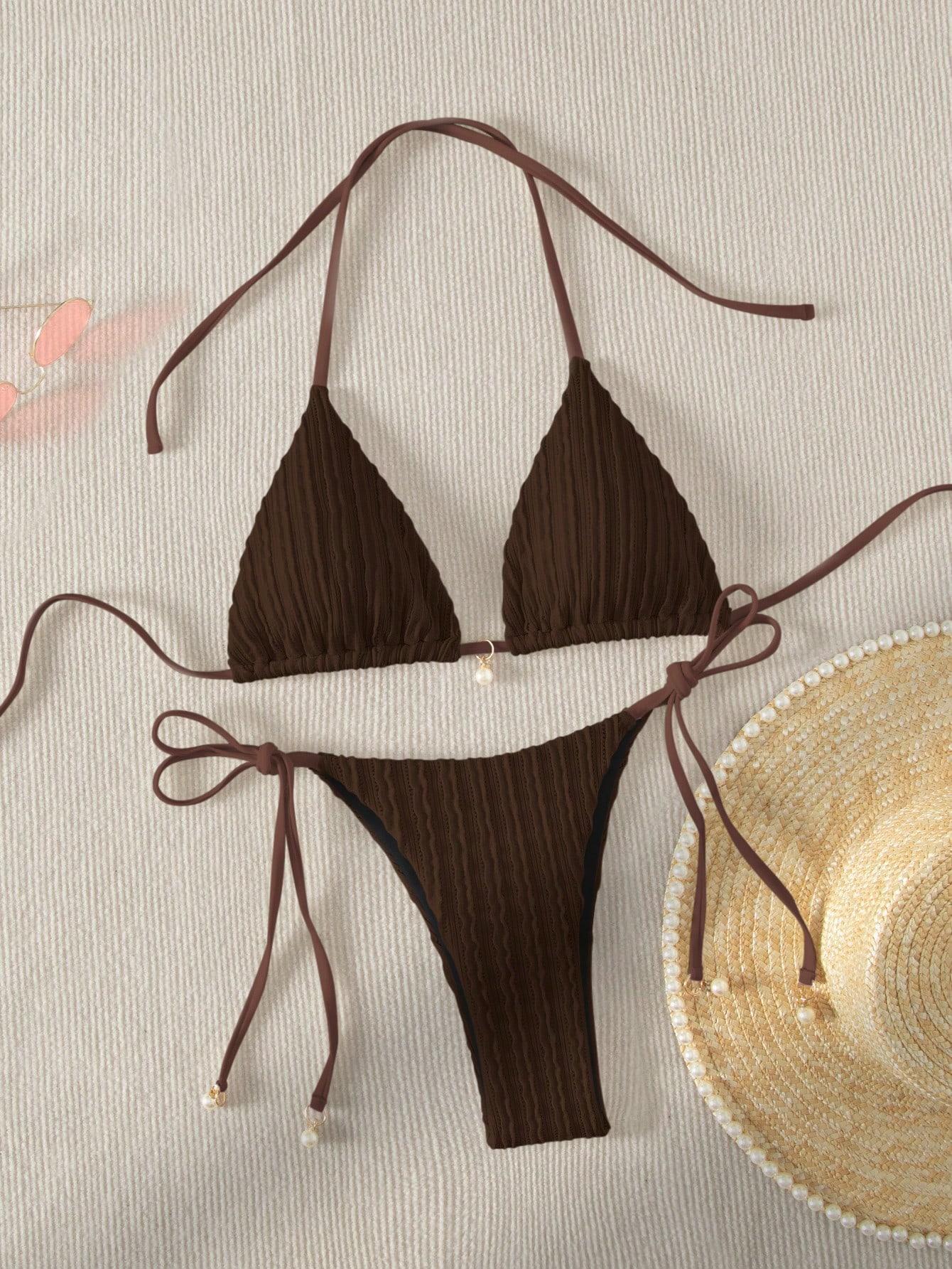Subtly Elegant Garment with a Refined Vintage Look