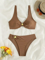 Vintage Style Top with a Modern Fit