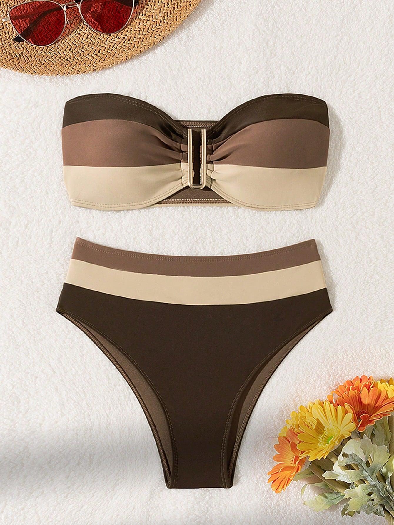 Effortlessly Elegant Top with a Timeless Design