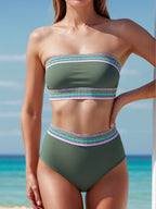 Casually Elegant Garment with a Refined Edge