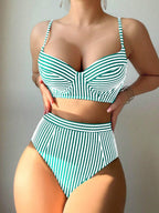 Finely Styled Top with a Classic Vintage Look