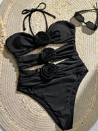 Casually Elegant Top with a Refined Edge