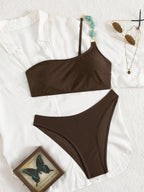 Elegantly Styled Top for Everyday Wear