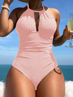 Effortlessly Elegant Top with a Timeless Design