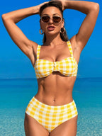 Effortlessly Elegant Top with a Timeless Design