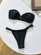 Effortlessly Elegant Bikini with a Timeless Design