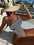 Beautifully Finished Top in a Timeless Design
