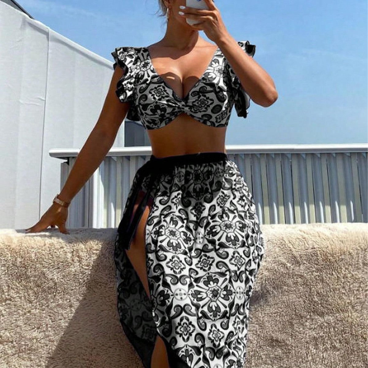 Vintage Style Top with a Modern Fit