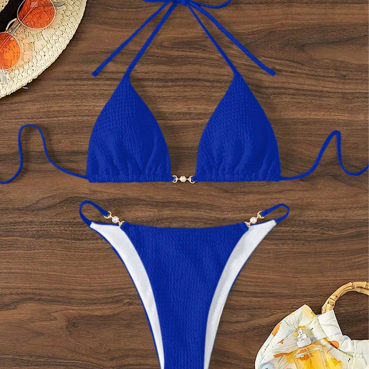Vintage Style Top with a Modern Fit