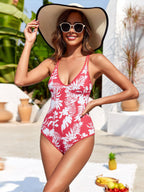 Effortlessly Elegant Bikini with a Timeless Design