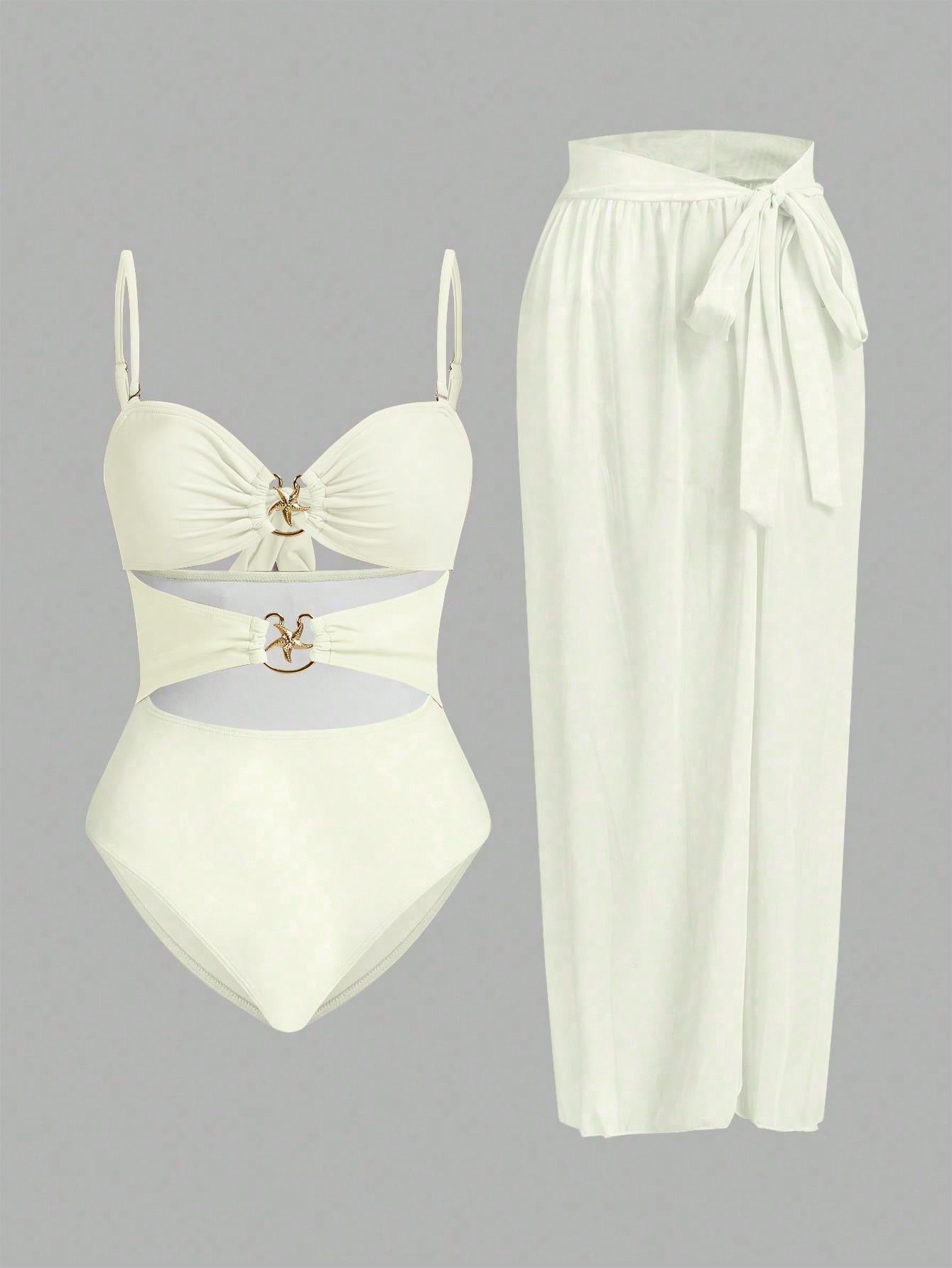 Effortlessly Elegant Top with a Timeless Design