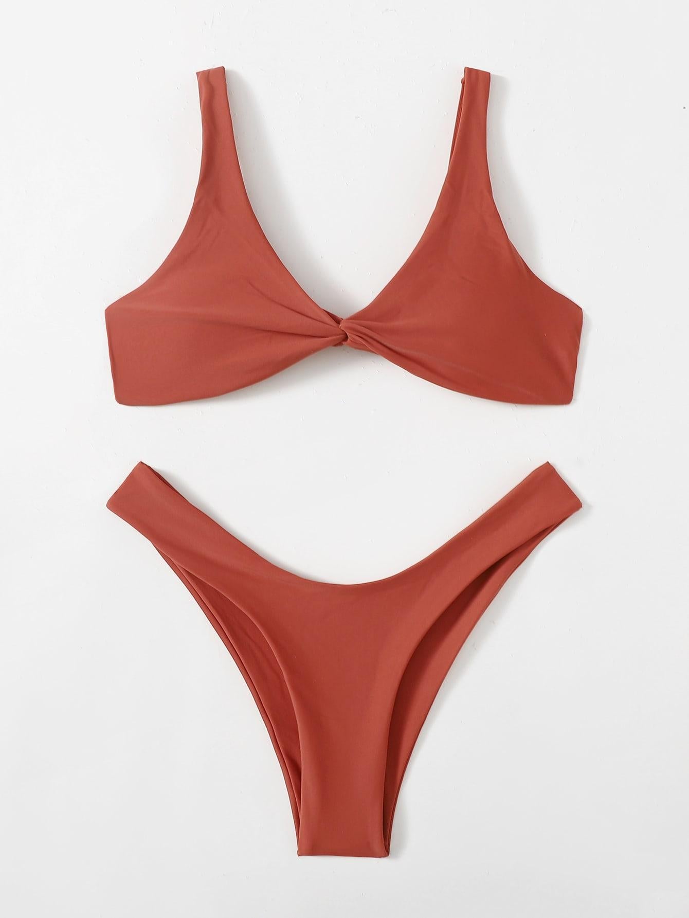 Classic Vintage Top with a Flattering Fit