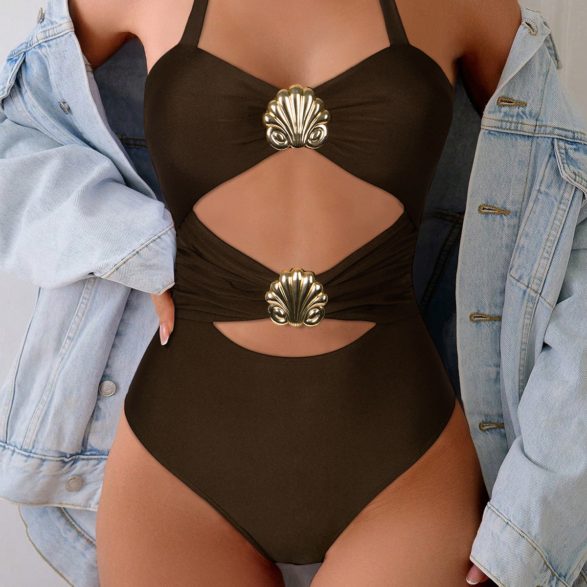 Subtly Elegant Garment with a Refined Vintage Look