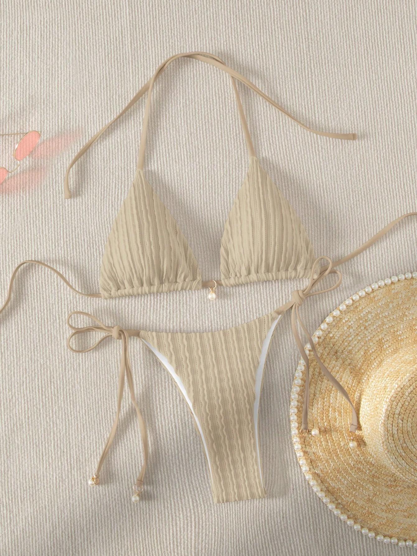 Subtly Elegant Garment with a Refined Vintage Look