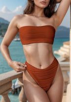Subtly Elegant Garment with a Refined Vintage Look