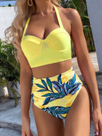 Effortlessly Elegant Bathing Suit with a Timeless Design