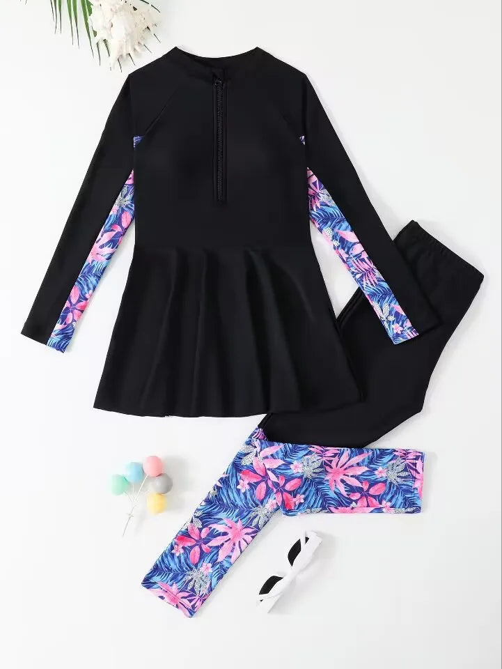 Casually Elegant Dress with a Refined Edge
