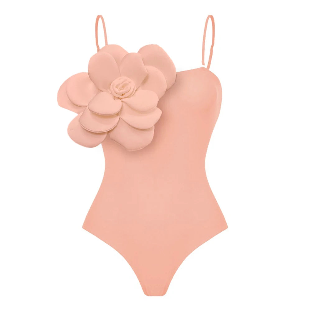 Effortlessly Elegant Bathing Suit with a Timeless Design