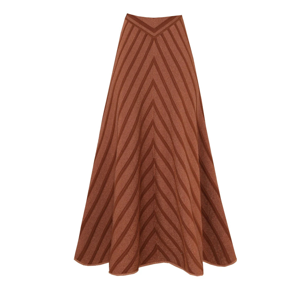 Effortlessly Elegant Bathing Suit with a Timeless Design