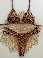 Casually Elegant Bikini with a Refined Edge