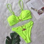 Effortlessly Elegant Bathing Suit with a Timeless Design