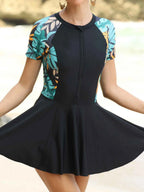 Finely Styled Dress with a Classic Vintage Look