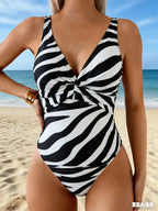 Effortlessly Elegant Swimsuit with a Timeless Design