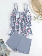 Effortlessly Elegant Swimsuit with a Timeless Design