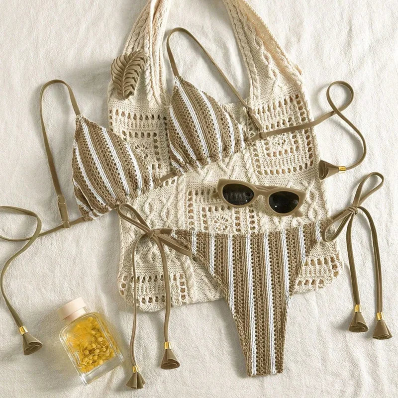 Effortlessly Elegant Bathing Suit with a Timeless Design