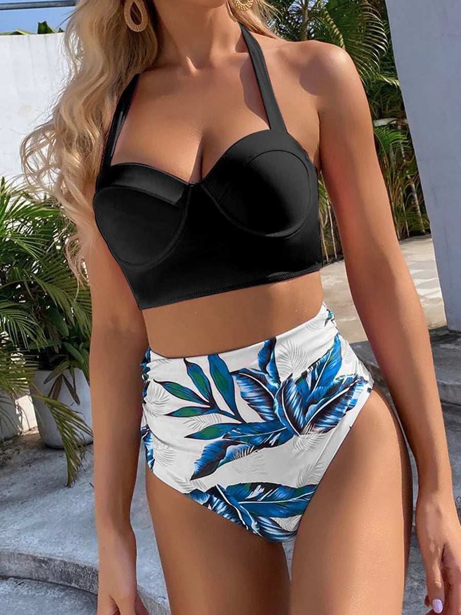 Effortlessly Elegant Bathing Suit with a Timeless Design