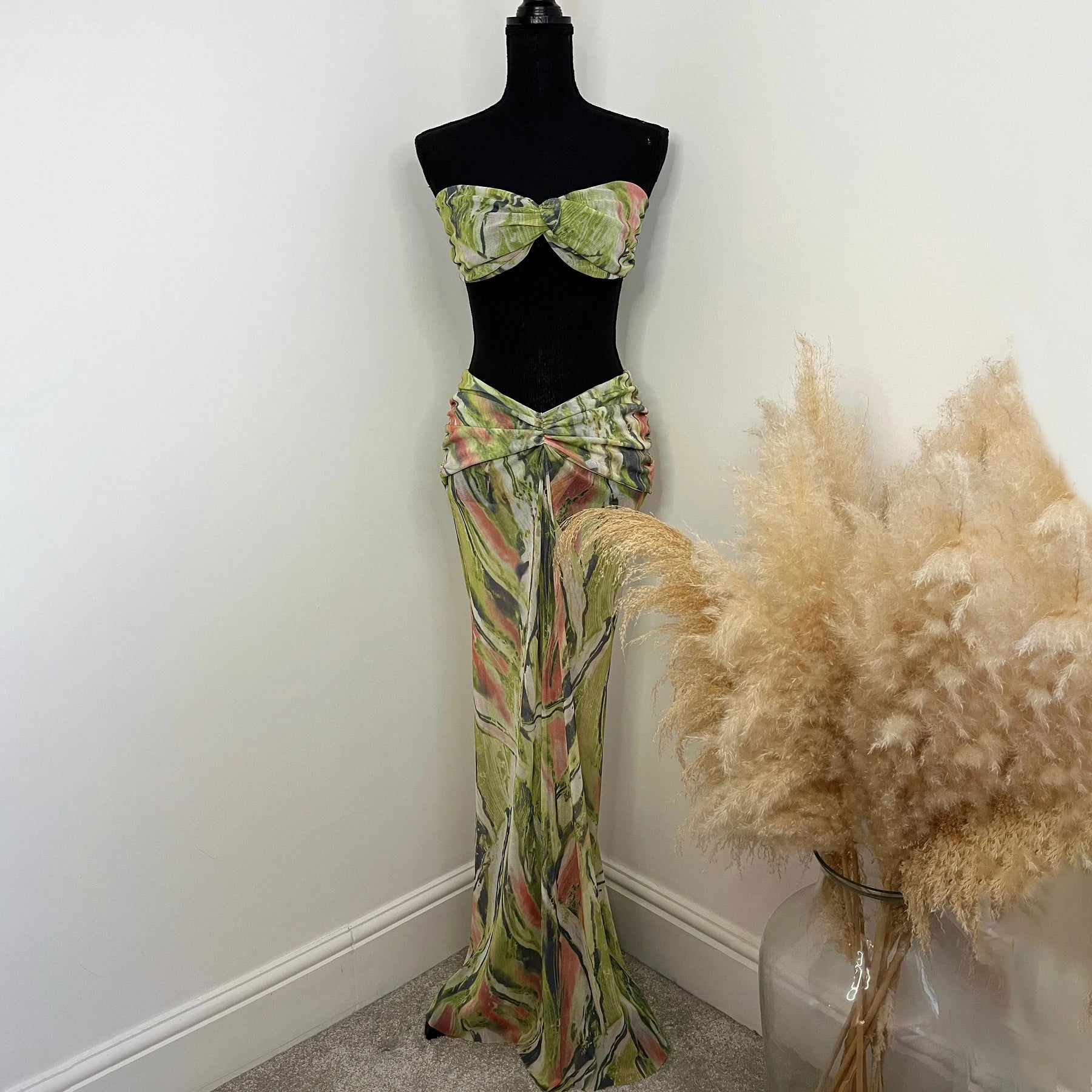 Classic Vintage Bikini with a Flattering Fit