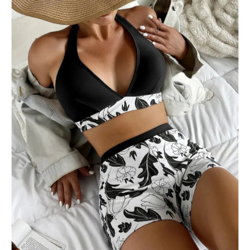 Effortlessly Elegant Bathing Suit with a Timeless Design
