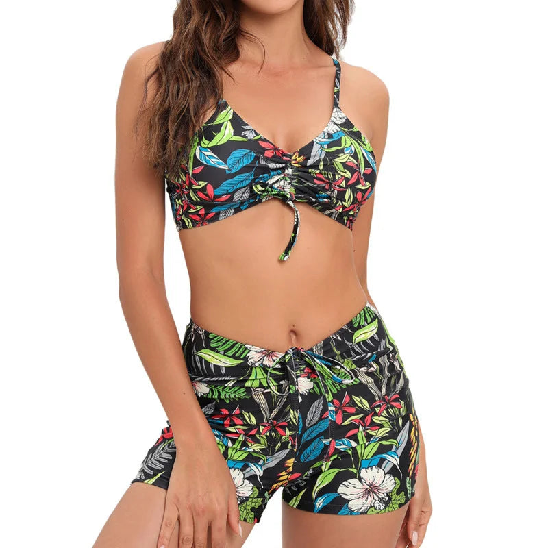 Effortlessly Elegant Bathing Suit with a Timeless Design