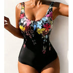 Effortlessly Elegant Bathing Suit with a Timeless Design