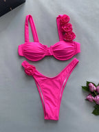 Beautifully Finished Bikini in a Timeless Design