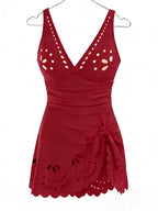 Finely Styled Dress with a Classic Vintage Look