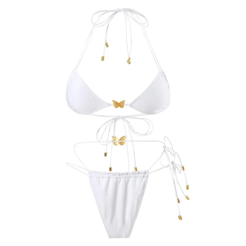 Effortlessly Elegant Bathing Suit with a Timeless Design