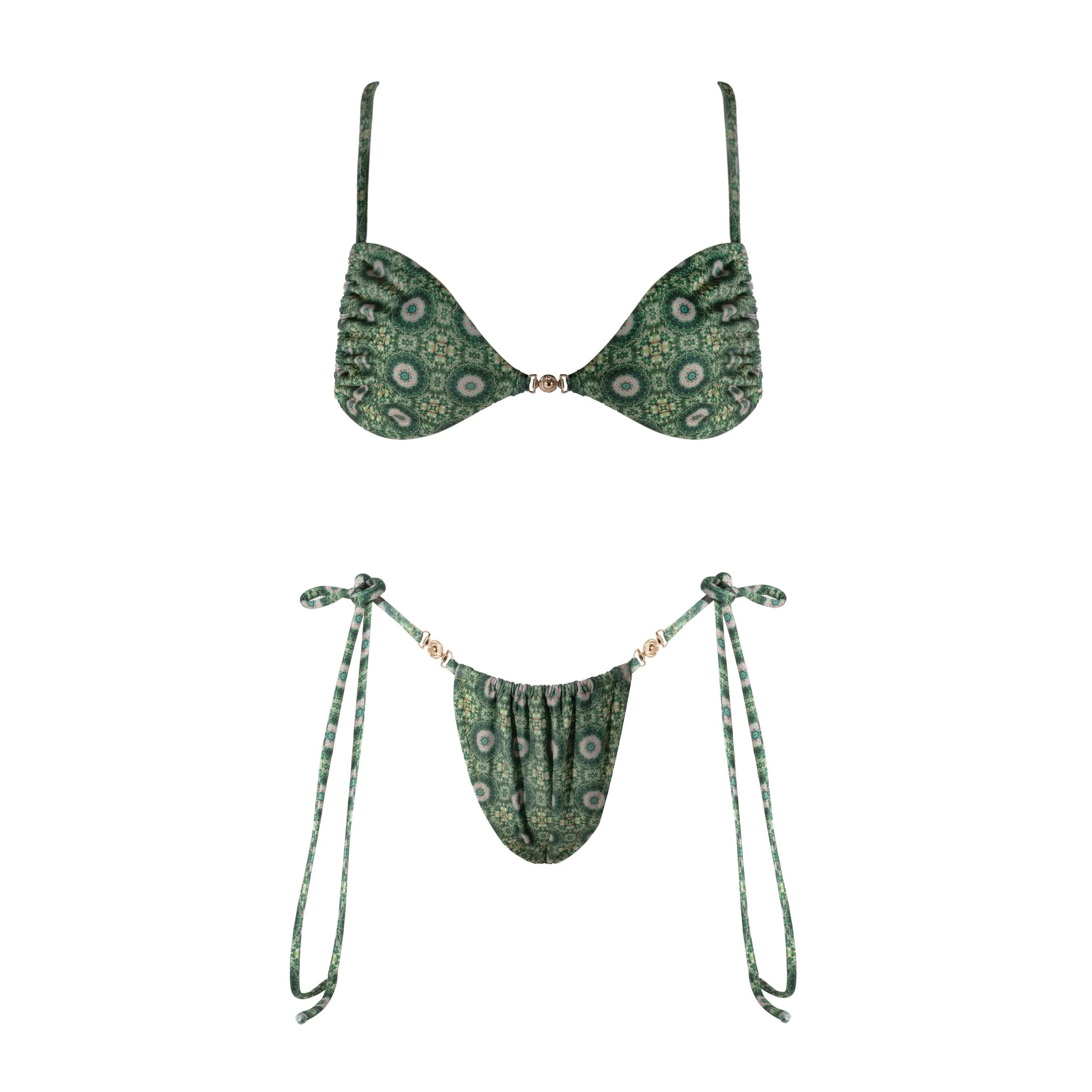 Beautifully Finished Bikini in a Timeless Design