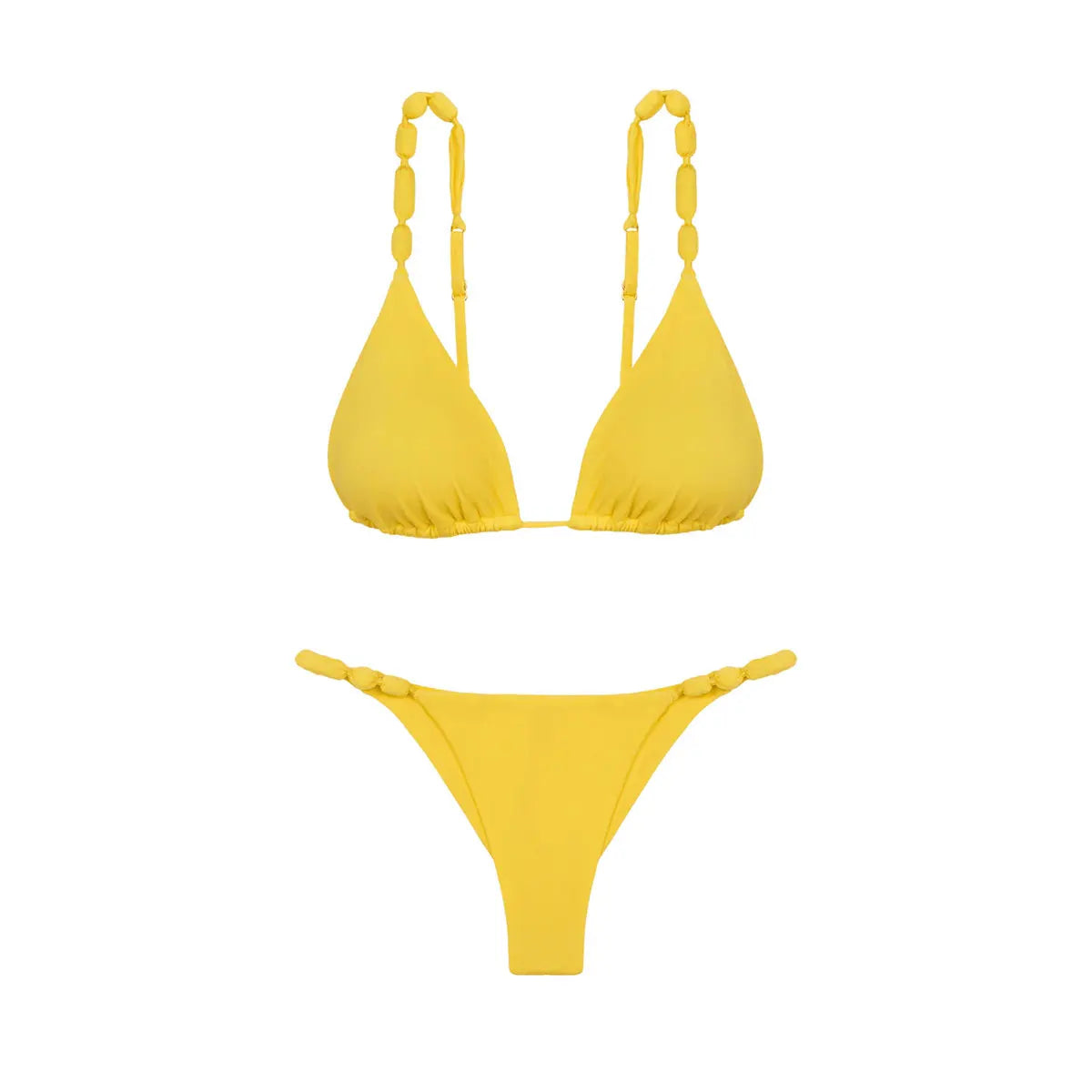 Effortlessly Elegant Bikini with a Timeless Design