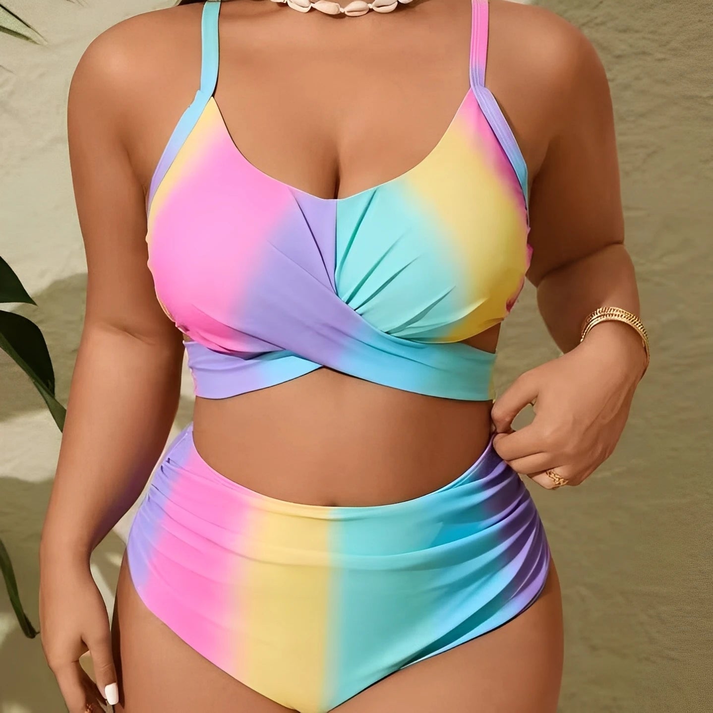 Effortlessly Elegant Bikini with a Timeless Design