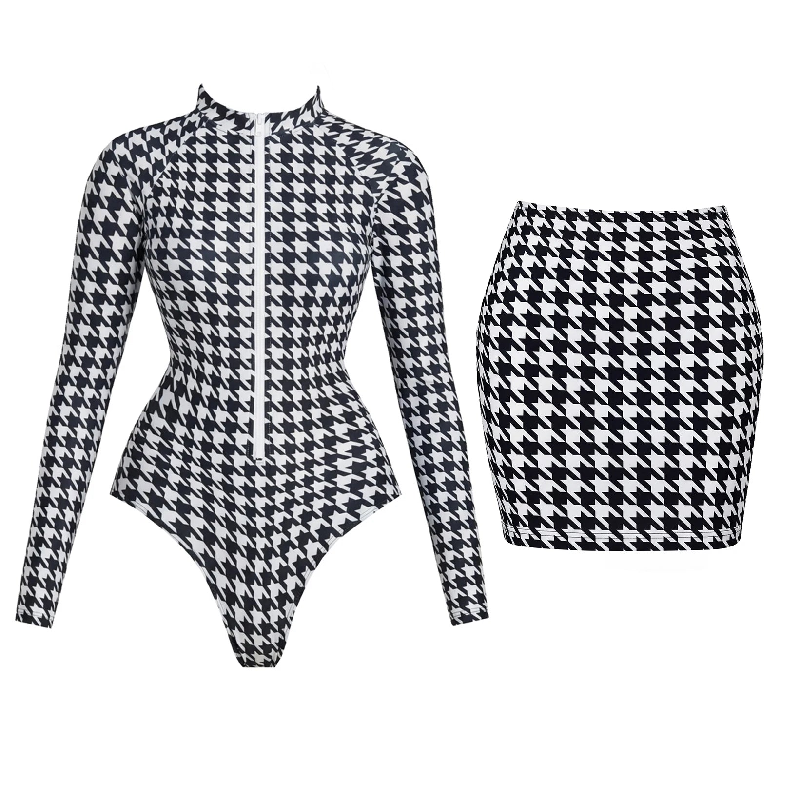 Effortlessly Elegant Bathing Suit with a Timeless Design