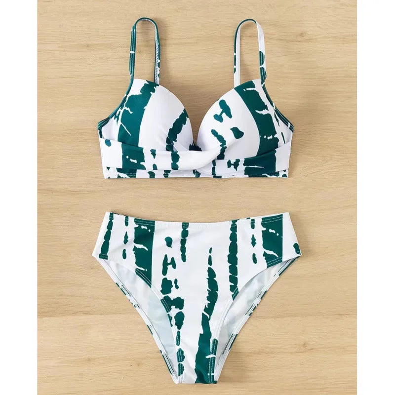 Vintage Style Bathing Suit with a Modern Fit