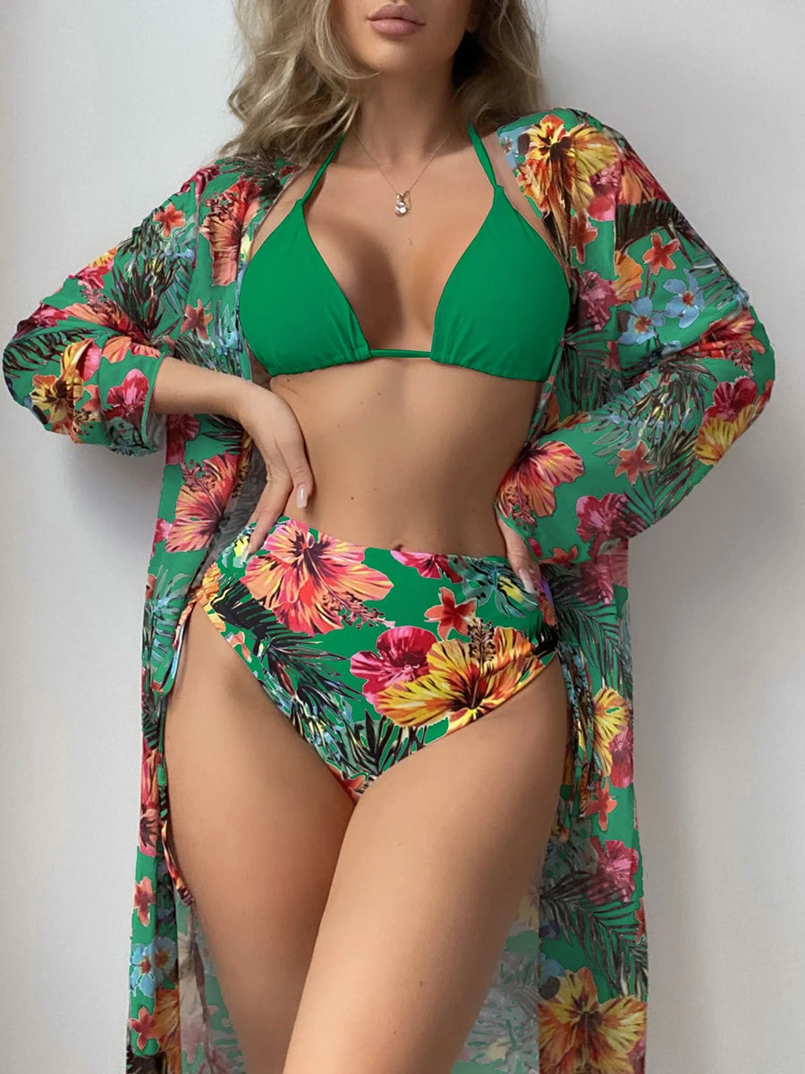 Effortlessly Elegant Bikini with a Timeless Design